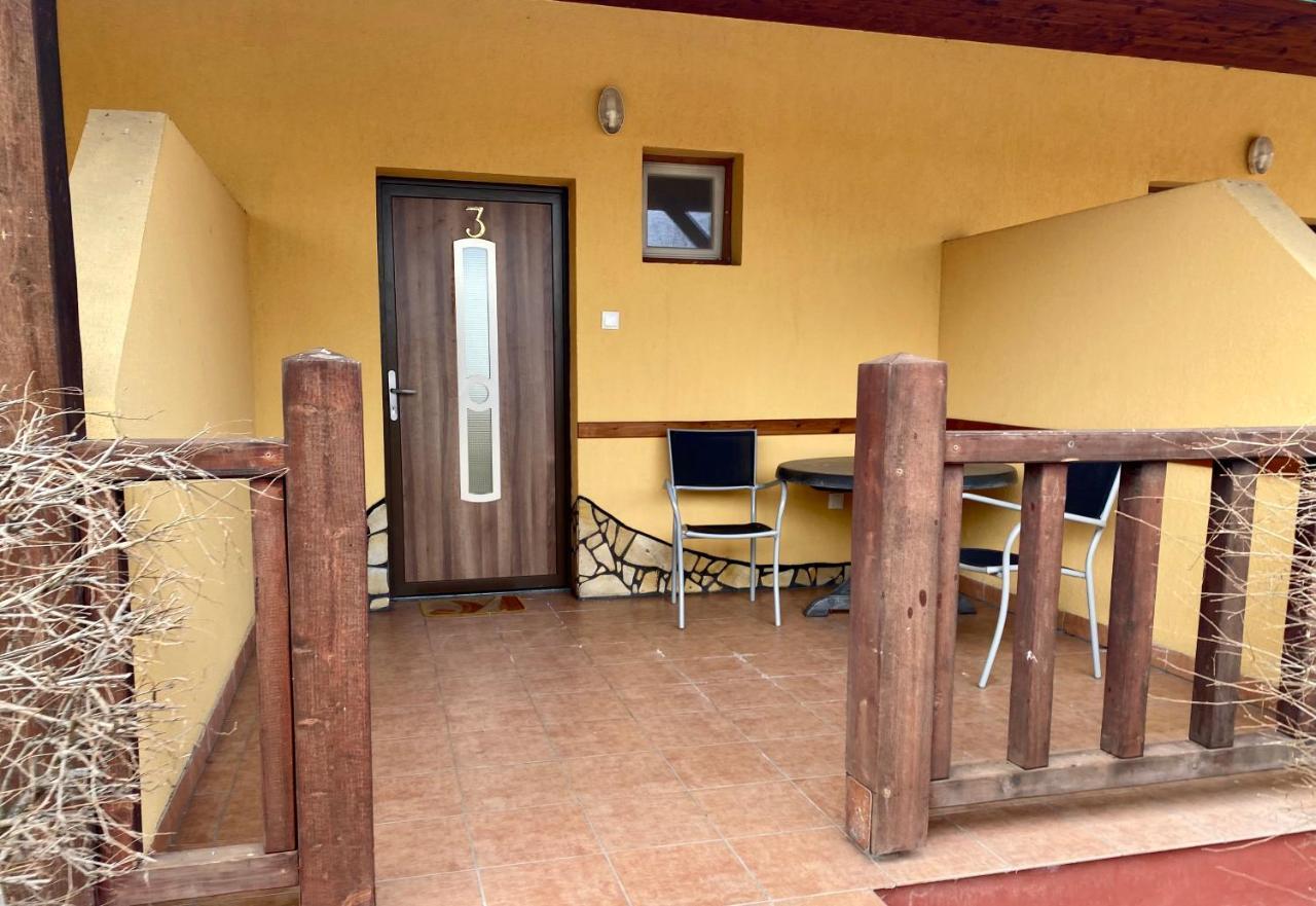 Ligetalja Termál Hotel Peneszlek Exterior foto